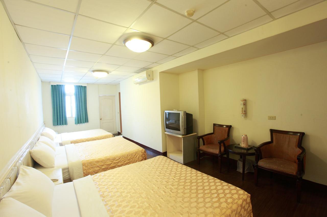 Yong Qi Hotel Hualien Buitenkant foto
